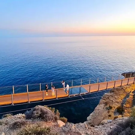 Precioso Piso Torrenueva Con Piscina Y Cerca Playa Torrenueva (Andalusia)